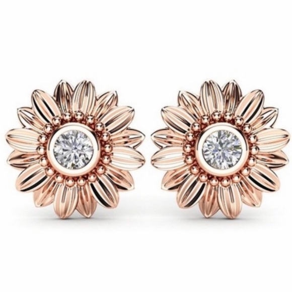 Jewelry - NEW 18K ROSE GOLD DIAMOND SUNFLOWER STUD EARRINGS